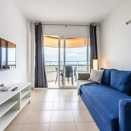 Torres Del Sol 14th Floor Sea View Apartment